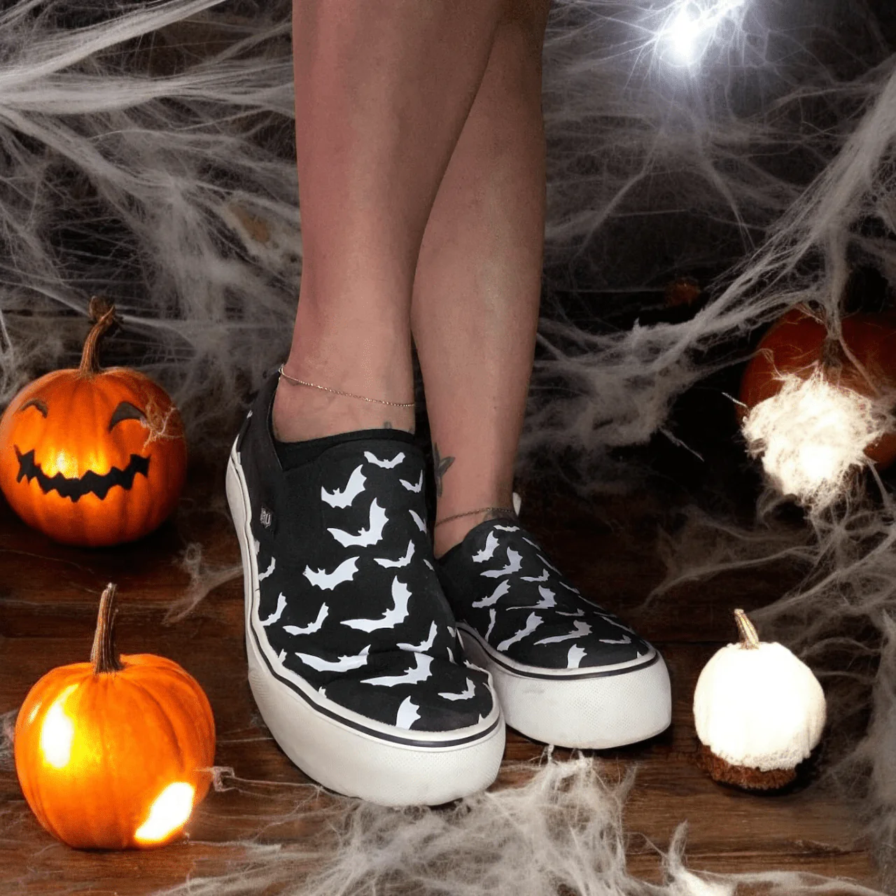 CHILL BAT - BLACK/WHITE - Image 9