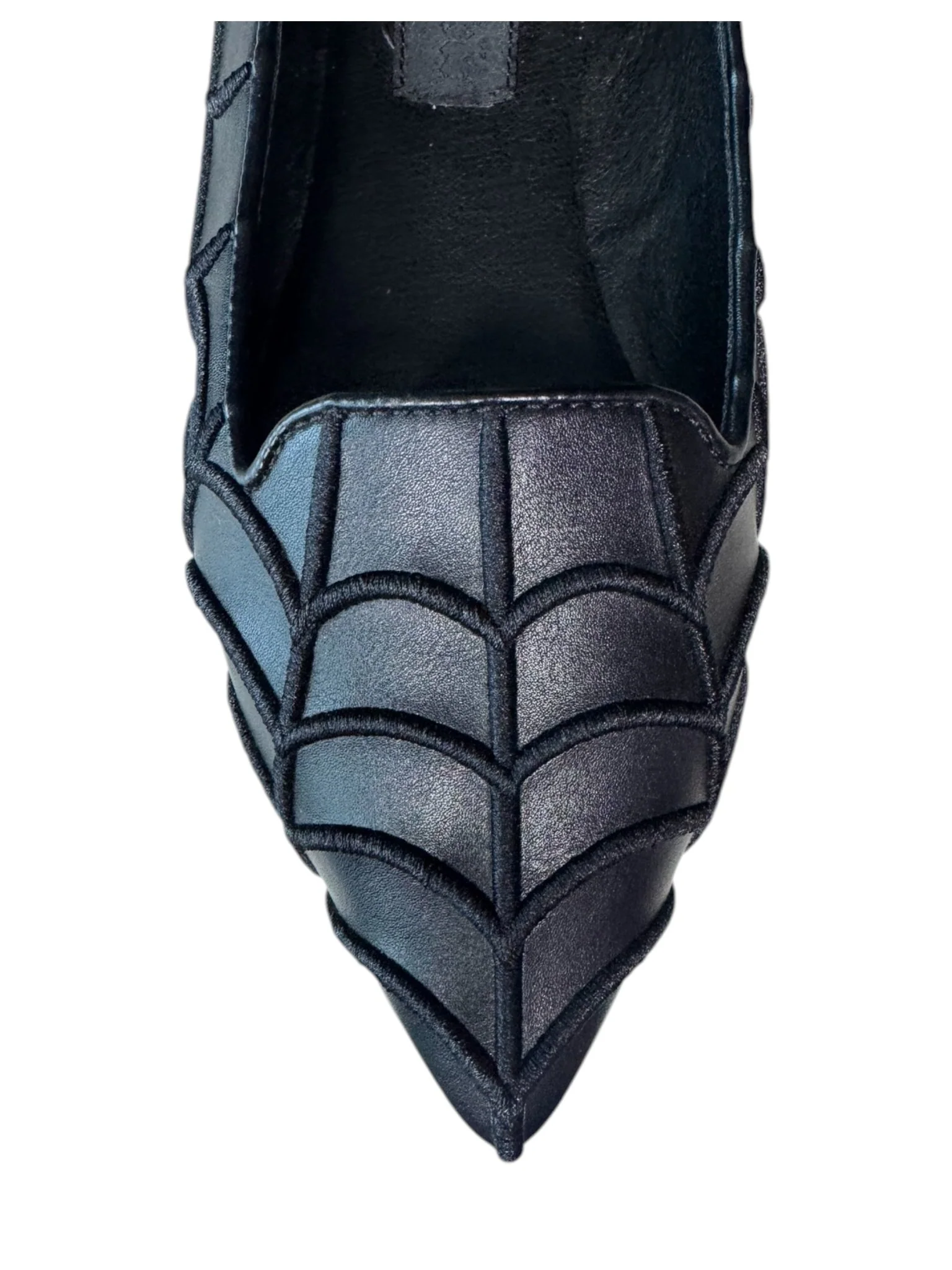 DAGGER WEB - BLACKOUT - Image 3