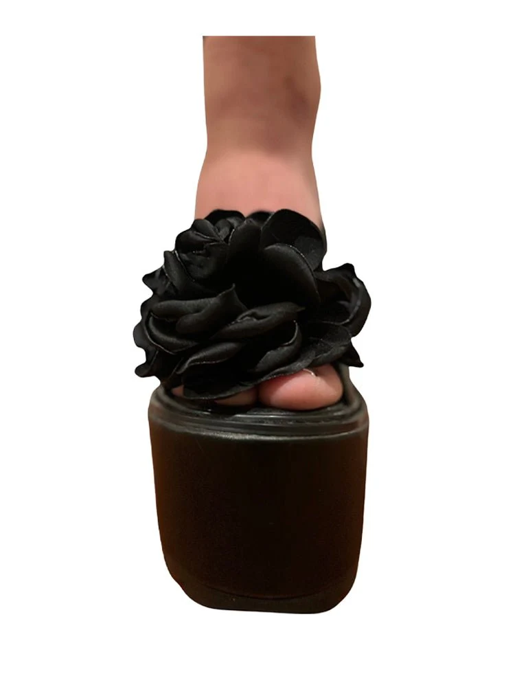 DOLCE - BLACKOUT - Image 4