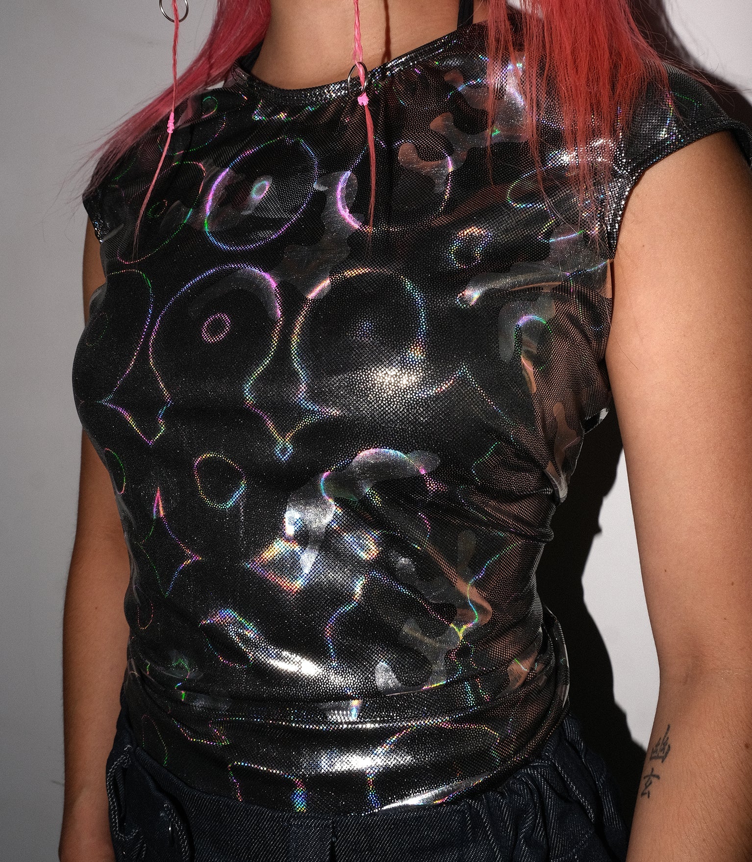YRUFO - T - CAMO - iridescent - Image 3